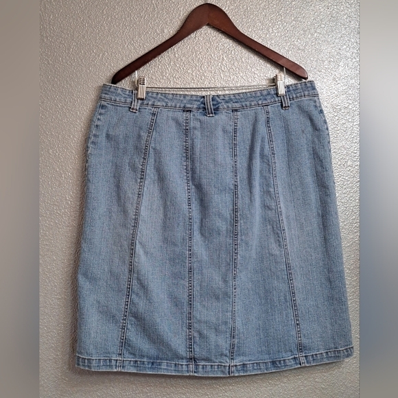 Vintage Venezia Blue Denim Knee Length Skirt. Size 16 - Picture 3 of 4